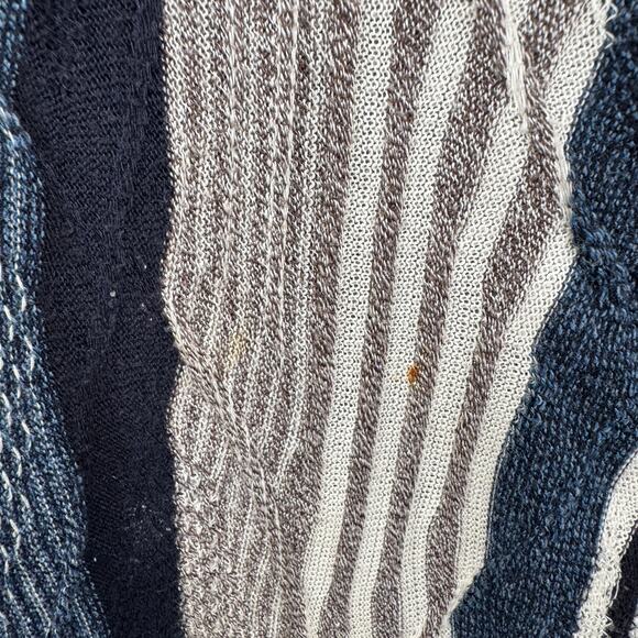 Vintage Tundra Shirt Size 2X Blue Tan 3D Knit Cotton Short Sleeve Polo Canada - Picture 6 of 7